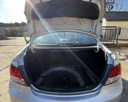 Сірий Хендай Акцент, об'ємом двигуна 1.4 л та пробігом 251 тис. км за 6200 $, фото 10 на Automoto.ua