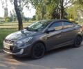Сірий Хендай Акцент, об'ємом двигуна 1.4 л та пробігом 121 тис. км за 7900 $, фото 1 на Automoto.ua