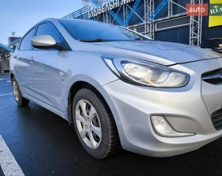 Серый Хендай Акцент, объемом двигателя 1.6 л и пробегом 152 тыс. км за 7699 $, фото 12 на Automoto.ua