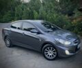 Сірий Хендай Акцент, об'ємом двигуна 1.6 л та пробігом 135 тис. км за 7800 $, фото 3 на Automoto.ua