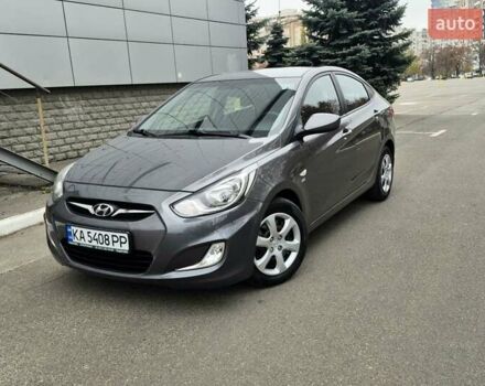 Серый Хендай Акцент, объемом двигателя 1.6 л и пробегом 90 тыс. км за 9650 $, фото 69 на Automoto.ua