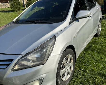 Серый Хендай Акцент, объемом двигателя 1.4 л и пробегом 253 тыс. км за 5250 $, фото 2 на Automoto.ua