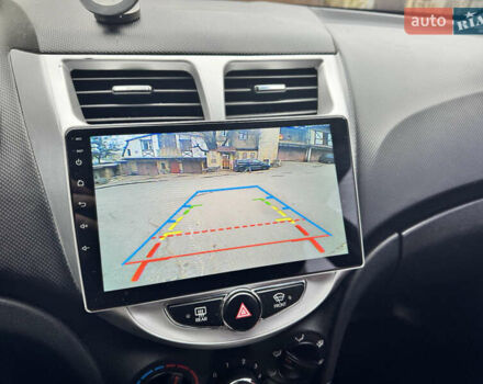 Серый Хендай Акцент, объемом двигателя 1.4 л и пробегом 175 тыс. км за 8000 $, фото 8 на Automoto.ua