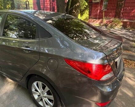 Сірий Хендай Акцент, об'ємом двигуна 1.6 л та пробігом 104 тис. км за 8300 $, фото 7 на Automoto.ua