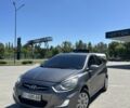 Серый Хендай Акцент, объемом двигателя 1.6 л и пробегом 267 тыс. км за 6300 $, фото 1 на Automoto.ua