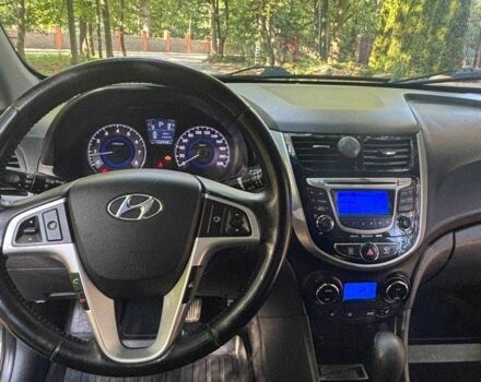 Сірий Хендай Акцент, об'ємом двигуна 1.6 л та пробігом 104 тис. км за 8300 $, фото 22 на Automoto.ua