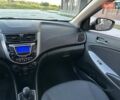 Хендай Акцент 2013 у Києві на Automoto.ua Сірий Хендай Акцент, об'ємом двигуна 1.4 л та пробігом 105 тис. км за 7999 $, фото 28 на Automoto.ua