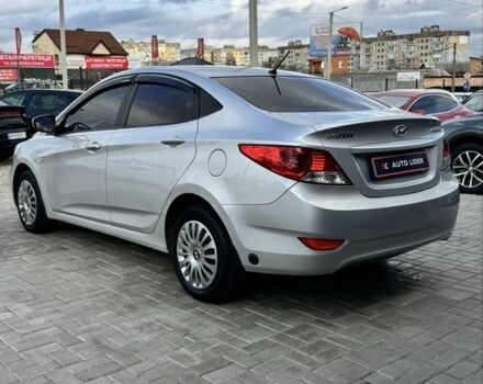 Серый Хендай Акцент, объемом двигателя 1.4 л и пробегом 156 тыс. км за 7400 $, фото 5 на Automoto.ua