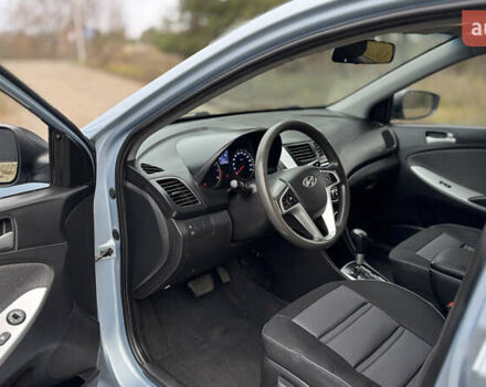 Серый Хендай Акцент, объемом двигателя 1.4 л и пробегом 127 тыс. км за 7000 $, фото 14 на Automoto.ua