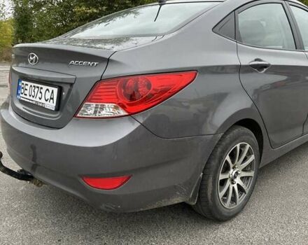 Сірий Хендай Акцент, об'ємом двигуна 1.4 л та пробігом 94 тис. км за 8200 $, фото 5 на Automoto.ua