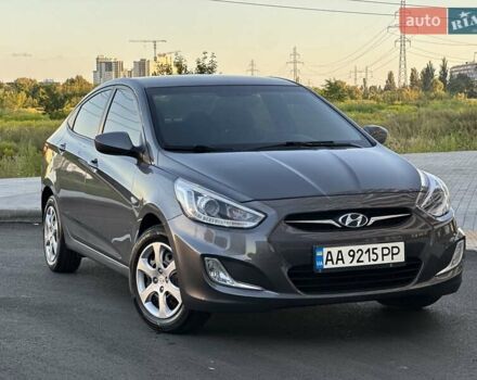 Хендай Акцент 2013 у Києві на Automoto.ua Сірий Хендай Акцент, об'ємом двигуна 1.4 л та пробігом 105 тис. км за 7999 $, фото 11 на Automoto.ua