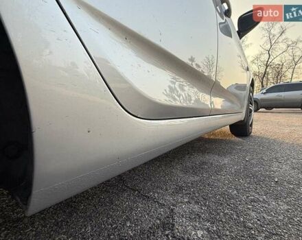 Серый Хендай Акцент, объемом двигателя 1.4 л и пробегом 141 тыс. км за 6900 $, фото 12 на Automoto.ua