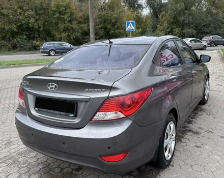 Сірий Хендай Акцент, об'ємом двигуна 1.4 л та пробігом 76 тис. км за 8599 $, фото 14 на Automoto.ua