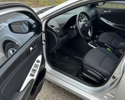 Серый Хендай Акцент, объемом двигателя 1.4 л и пробегом 160 тыс. км за 7800 $, фото 16 на Automoto.ua