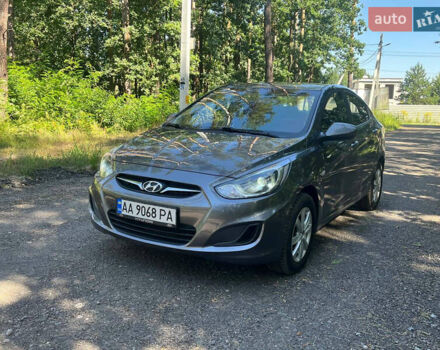 Сірий Хендай Акцент, об'ємом двигуна 1.4 л та пробігом 120 тис. км за 6700 $, фото 1 на Automoto.ua