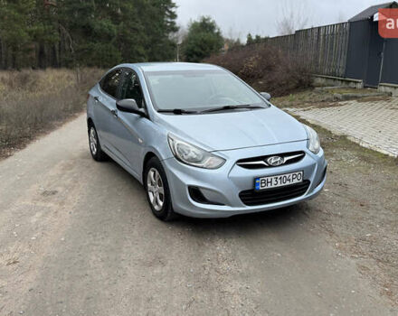 Серый Хендай Акцент, объемом двигателя 1.4 л и пробегом 127 тыс. км за 7000 $, фото 5 на Automoto.ua