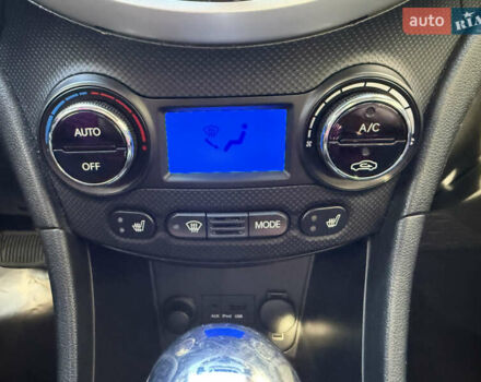 Сірий Хендай Акцент, об'ємом двигуна 1.59 л та пробігом 111 тис. км за 10500 $, фото 22 на Automoto.ua
