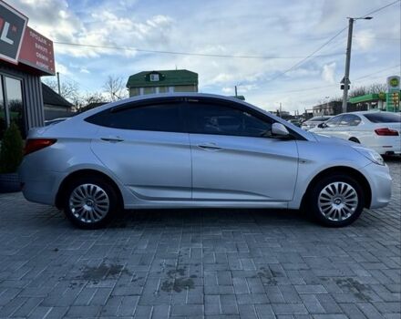 Серый Хендай Акцент, объемом двигателя 1.4 л и пробегом 156 тыс. км за 7400 $, фото 2 на Automoto.ua