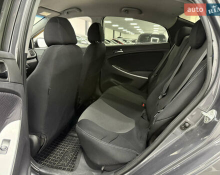 Сірий Хендай Акцент, об'ємом двигуна 1.59 л та пробігом 111 тис. км за 10500 $, фото 19 на Automoto.ua