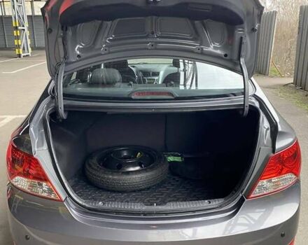 Серый Хендай Акцент, объемом двигателя 1.4 л и пробегом 105 тыс. км за 7200 $, фото 10 на Automoto.ua