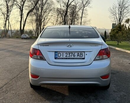 Серый Хендай Акцент, объемом двигателя 1.4 л и пробегом 142 тыс. км за 6900 $, фото 3 на Automoto.ua