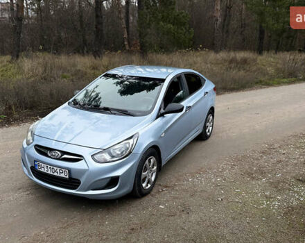 Серый Хендай Акцент, объемом двигателя 1.4 л и пробегом 127 тыс. км за 7000 $, фото 6 на Automoto.ua