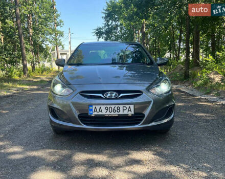 Сірий Хендай Акцент, об'ємом двигуна 1.4 л та пробігом 120 тис. км за 6700 $, фото 4 на Automoto.ua