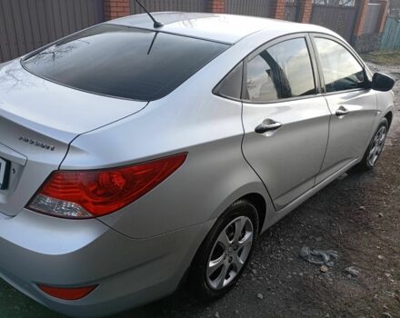 Серый Хендай Акцент, объемом двигателя 1.4 л и пробегом 111 тыс. км за 8100 $, фото 3 на Automoto.ua