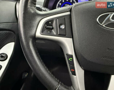 Сірий Хендай Акцент, об'ємом двигуна 1.59 л та пробігом 111 тис. км за 10500 $, фото 9 на Automoto.ua