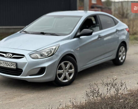 Серый Хендай Акцент, объемом двигателя 1.4 л и пробегом 127 тыс. км за 7000 $, фото 1 на Automoto.ua
