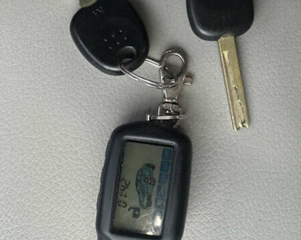 Серый Хендай Акцент, объемом двигателя 1.4 л и пробегом 127 тыс. км за 7000 $, фото 23 на Automoto.ua