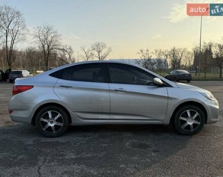 Серый Хендай Акцент, объемом двигателя 1.4 л и пробегом 141 тыс. км за 6900 $, фото 14 на Automoto.ua