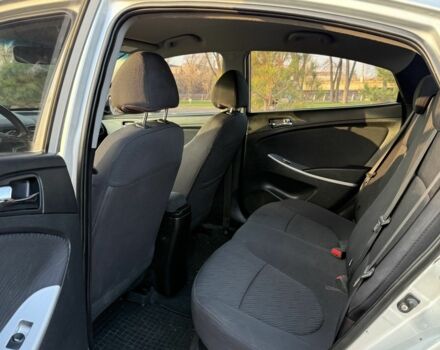 Серый Хендай Акцент, объемом двигателя 1.4 л и пробегом 142 тыс. км за 6900 $, фото 15 на Automoto.ua