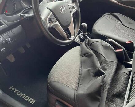 Серый Хендай Акцент, объемом двигателя 1.4 л и пробегом 105 тыс. км за 7200 $, фото 9 на Automoto.ua