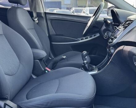 Серый Хендай Акцент, объемом двигателя 1.4 л и пробегом 156 тыс. км за 7400 $, фото 16 на Automoto.ua