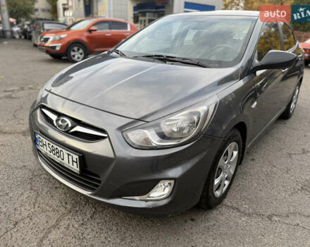 Хендай Акцент 2013 в Одессе на Automoto.ua Серый Хендай Акцент, объемом двигателя 1.4 л и пробегом 188 тыс. км за 5999 $, фото 7 на Automoto.ua