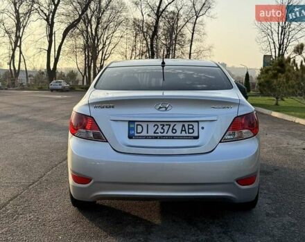Серый Хендай Акцент, объемом двигателя 1.4 л и пробегом 141 тыс. км за 6900 $, фото 3 на Automoto.ua