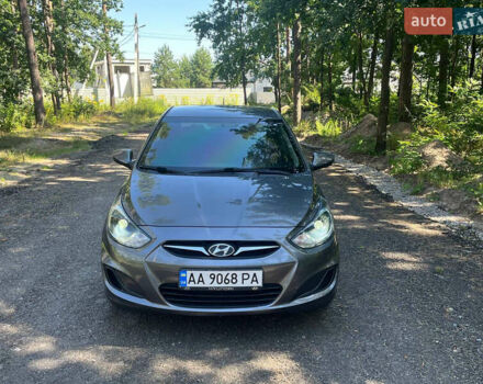 Сірий Хендай Акцент, об'ємом двигуна 1.4 л та пробігом 120 тис. км за 6700 $, фото 5 на Automoto.ua