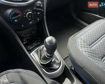 Хендай Акцент 2013 в Киеве на Automoto.ua Серый Хендай Акцент, объемом двигателя 1.4 л и пробегом 104 тыс. км за 7790 $, фото 24 на Automoto.ua