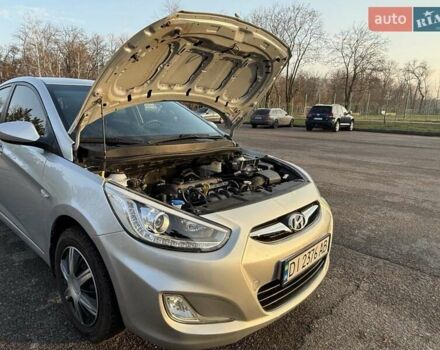 Серый Хендай Акцент, объемом двигателя 1.4 л и пробегом 141 тыс. км за 6900 $, фото 24 на Automoto.ua