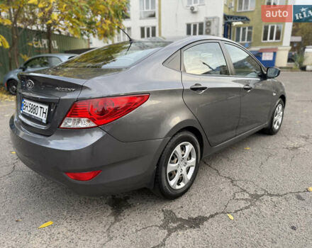 Хендай Акцент 2013 в Одессе на Automoto.ua Серый Хендай Акцент, объемом двигателя 1.4 л и пробегом 188 тыс. км за 5999 $, фото 1 на Automoto.ua
