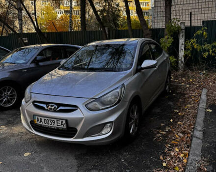 Сірий Хендай Акцент, об'ємом двигуна 1.59 л та пробігом 108 тис. км за 10800 $, фото 4 на Automoto.ua