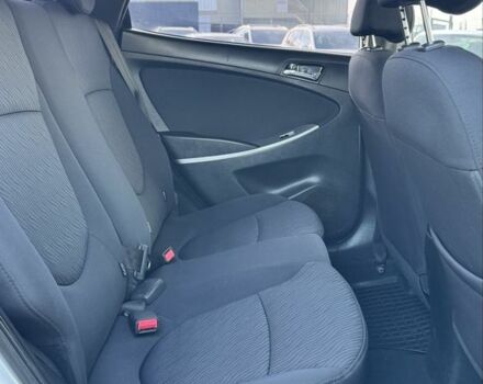 Серый Хендай Акцент, объемом двигателя 1.4 л и пробегом 156 тыс. км за 7400 $, фото 14 на Automoto.ua