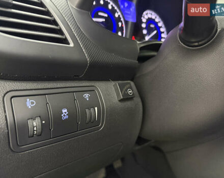 Сірий Хендай Акцент, об'ємом двигуна 1.59 л та пробігом 111 тис. км за 10500 $, фото 13 на Automoto.ua