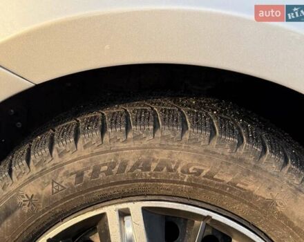 Серый Хендай Акцент, объемом двигателя 1.4 л и пробегом 141 тыс. км за 6900 $, фото 6 на Automoto.ua