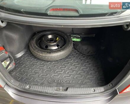 Серый Хендай Акцент, объемом двигателя 1.4 л и пробегом 105 тыс. км за 7200 $, фото 11 на Automoto.ua