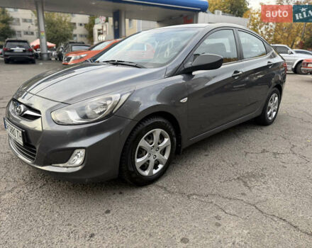 Хендай Акцент 2013 в Одессе на Automoto.ua Серый Хендай Акцент, объемом двигателя 1.4 л и пробегом 188 тыс. км за 5999 $, фото 3 на Automoto.ua