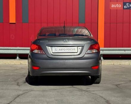 Хендай Акцент 2014 в Киеве на Automoto.ua Серый Хендай Акцент, объемом двигателя 1.4 л и пробегом 255 тыс. км за 5990 $, фото 6 на Automoto.ua