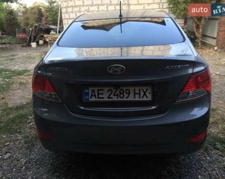 Сірий Хендай Акцент, об'ємом двигуна 1.4 л та пробігом 114 тис. км за 8000 $, фото 1 на Automoto.ua
