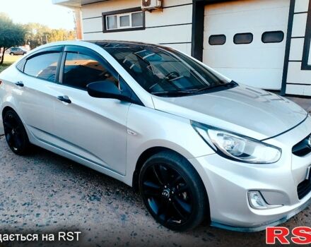 Сірий Хендай Акцент, об'ємом двигуна 1.4 л та пробігом 139 тис. км за 7500 $, фото 9 на Automoto.ua